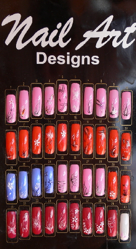 Queen Nails Art 05